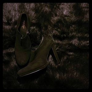 Cochni heel ankle boots